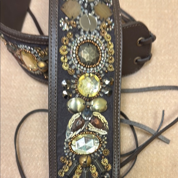 CHICO’S Retro Brown and Gold Embellished Belt, M - Picture 2 of 4